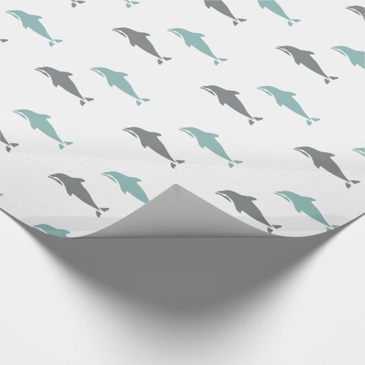 Blauw Grijs Strand Oceaan Dolfijnen Verjaardag Cadeaupapier (Hoek)