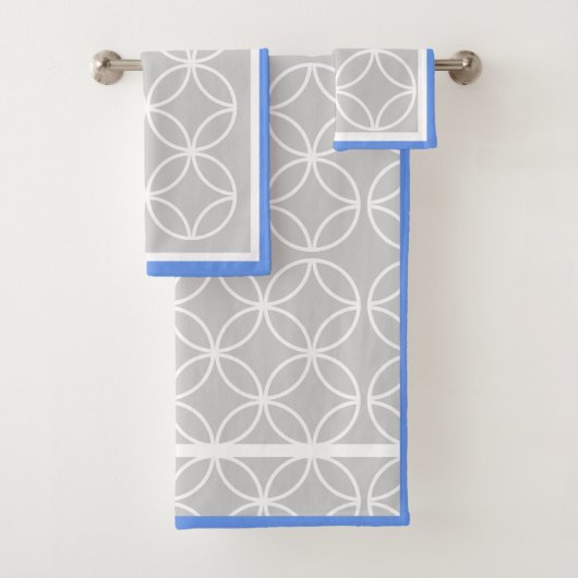 Blauw grijs-wit geometrisch patroon bad handdoek (Insitu)
