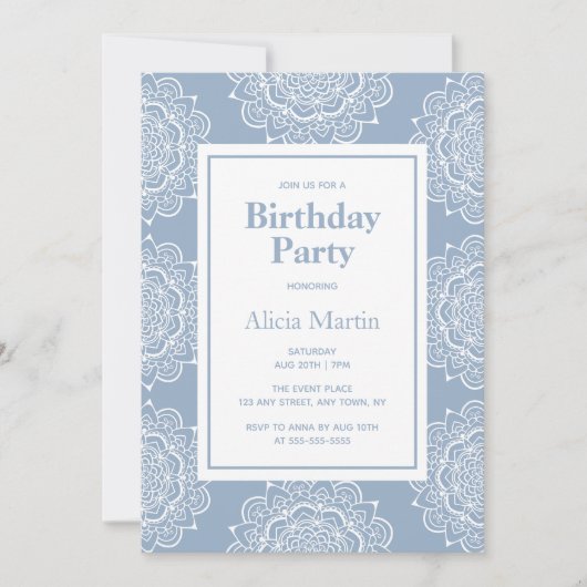 Blauw Grijs & Wit Mandala Bloem Verjaardagsfeest Kaart (Voorkant)