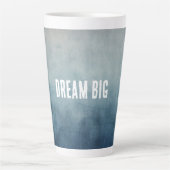 Blauw grijze lucht textuur latte mok (Voorkant)