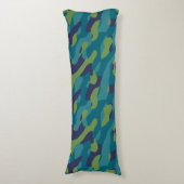 Blauw Groen en Teal Camo Abstract Lichaamskussen (Voorkant Verticaal)