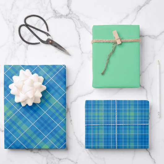 Blauw, groen en wit geruit inpakpapier vel (Voorkant)