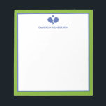 Blauw Groen Gepersonaliseerde Naam Leuk Pickleball Notitieblok<br><div class="desc">Een super leuk notitieblok voor pickleball liefhebbers! Ontwerpkenmerken gekruiste pickleball paddles en uw aangepaste tekst. Voeg een naam,  monogram,  clubnaam,  enz. toe. Verander ook eenvoudig de kleuren. Maakt echt een doordachte verjaardag,  gastvrouw of vakantiegift voor uw toernooipartner,  coach of iedereen die verliefd is op de geweldige sport van pickleball.</div>