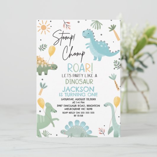 Blauw Groene Cute Foto Dinosaurus Thema Verjaardag Kaart (Staand voorkant)
