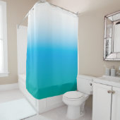 Blauw groene verloopkleuren zee minimalistisch douchegordijn (In situ)