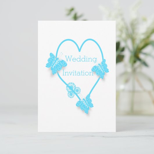 Blauw hart en vlinders ontwerp bruiloft kaart (Staand voorkant)