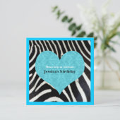Blauw hart met uitnodiging van Zebra Print Party (Staand voorkant)