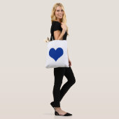 Blauw hart wit tote bag (Op model)