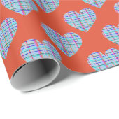 Blauw hartenpatroon op rood cadeaupapier (Rol Hoek)