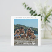 Blauw Het is een prachtige Life Christmas Beach Fo Feestdagenkaart (Staand voorkant)