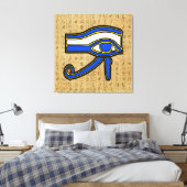 Blauw Horus Oog op hiërogliefen Canvas Print (Insitu (Slaapkamer))