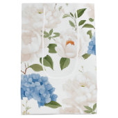 Blauw Hydrangea Bloemenkroon Monogram Medium Cadeauzakje (Achterkant)