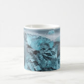 Blauw ijs op strandkaap, IJsland Koffiemok (Center)