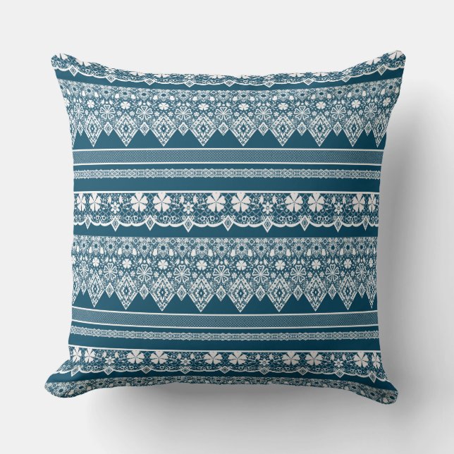Blauw kant patroon. kussen (Voorkant)
