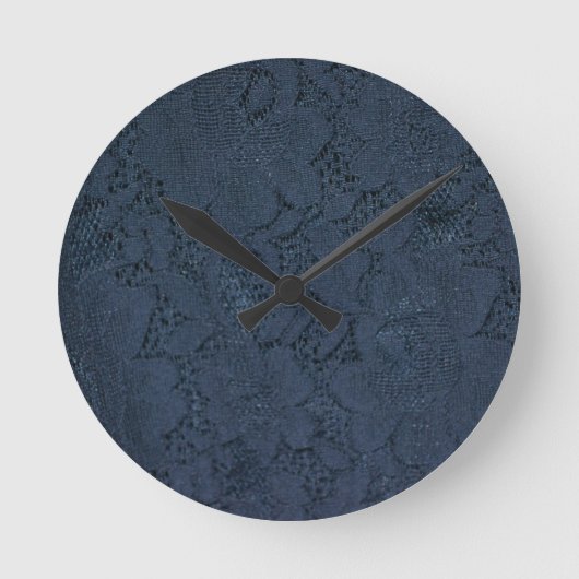 Blauw Kantwerk uit de Vintage Collectie Ronde Klok (Voorkant)