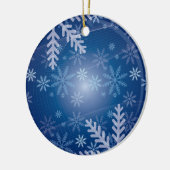 blauw kerstfeest met sneeuw keramisch ornament (Links)