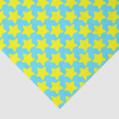 Blauw kersttissuepapier met gele sterren tissuepapier (Detail)