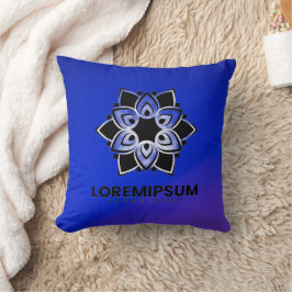 Blauw kussen met een geometrisch