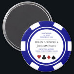 Blauw Las Vegas Bruiloft Save The Date Poker Chip Magneet<br><div class="desc">Verbluf je gasten door ze deze fantastische blauw,  wit en rode pokerchip stijl te sturen,  sla de datummagneten op om op hun koelkast te plaatsen. Ze zullen vol spanning wachten op de formele uitnodiging voor deze zeker leuke bruiloft!</div>