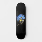 Blauw Macaw Skateboard (Voorkant)