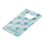 Blauw Marokkaans Trellis, Quatrefoil, Jouw naam Creditkaart Flessenopener (Voorkant Gekanteld)