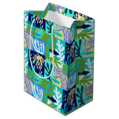 Blauw Matisse papier uitsparingen geïnspireerd oce Medium Cadeauzakje (Achterkant Gekanteld)