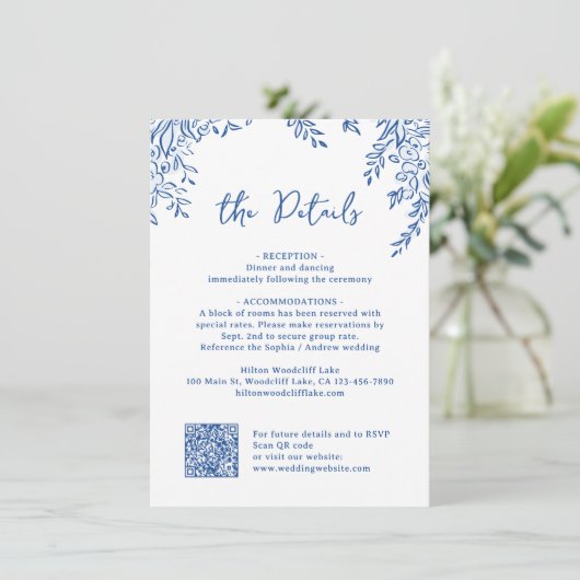 Blauw met de hand getekend monogram whimsical huwe notitiekaartje (Staand voorkant)