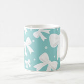 Blauw met parels en witte bogen Coquette Koffiemok (Voorkant rechts)