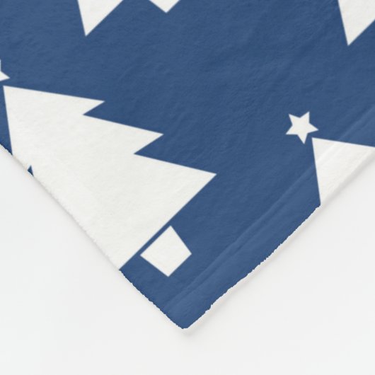 BLAUW MET RIJEN WITTE KERSTBOMEN FLEECE DEKEN (Hoek)