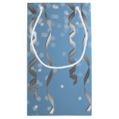 Blauw met zilveren streamers en sterren klein cadeauzakje (Achterkant)