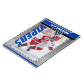 Blauw Metaal Ijshockey Speler Keepsake Spiraal Notitieboek (Linkerzijde)