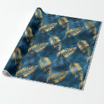 Blauw Metallic Elegant Tropisch Cadeau Cadeaupapier<br><div class="desc">Mooie namaak metallic blauw met een tropisch varenpatroon. Dit is een cadeauverpakking voor elke gelegenheid. Zo mooi en chic. Perfect voor al uw speciale cadeaupapier.</div>