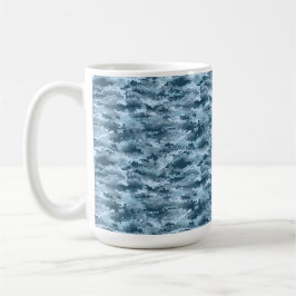 Blauw militair gepixelde camouflagepatroon koffiemok