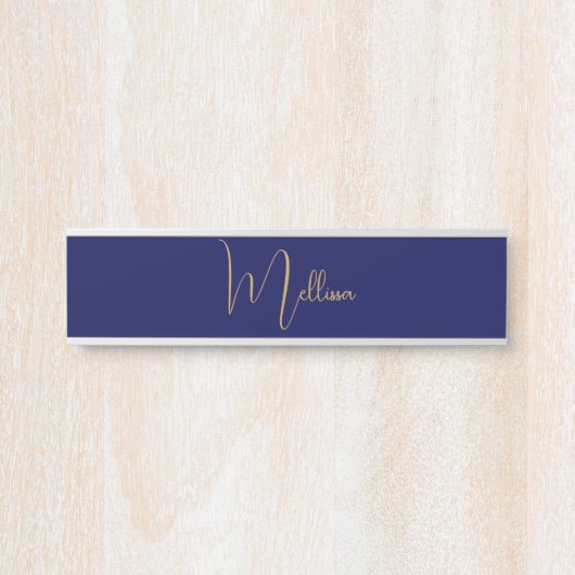 Blauw minimalistisch aangepaste naam  deurbordje (Voorkant)