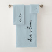 Blauw Minimalistisch Script Signature Monogram Bad Handdoek (Insitu)