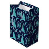 Blauw Navy Blauwe Roos Bloem  Medium Cadeauzakje (Achterkant Gekanteld)