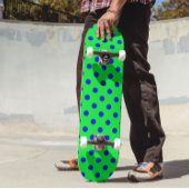 Blauw op groen polka stippen patroonontwerp persoonlijk skateboard