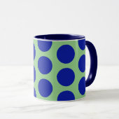 Blauw op Sage Green Polka Dot Art Mok Cup (Voorkant rechts)