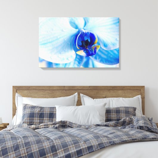 Blauw Orchidee Canvas Print (Insitu (Slaapkamer))