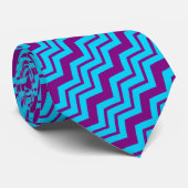 Blauw Paars Chevron Zigzag Ontwerp  Stropdas (Opgerold)