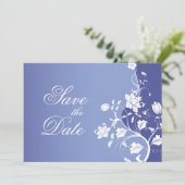 Blauw Paarse Bloemen Save the Date (Staand voorkant)
