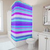 Blauw paarse gestreepte douchegordijn (In situ)