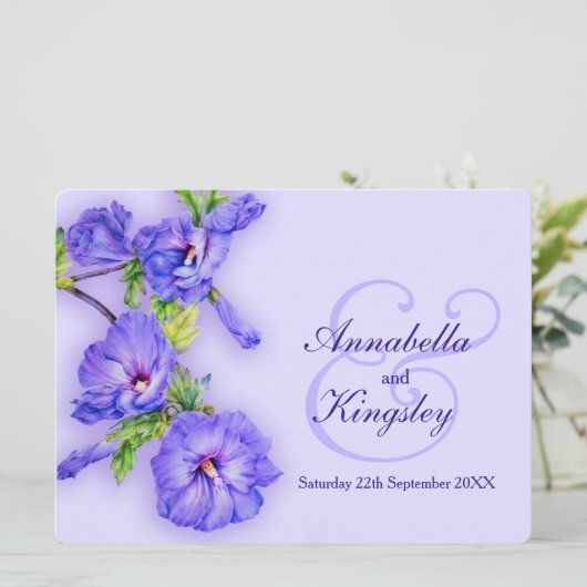 Blauw paarse hibiscus bloem bruiloft kaart (Staand voorkant)