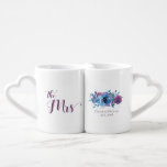 Blauw Paarse Moody Twilight Floral Happy Couple Loversmokken<br><div class="desc">Mooi als stand alone mokken,  dit ontwerp heeft ook een bijpassende Wedding Suite! Vier je huwelijk elke dag met deze nestende mokken! Of koop ze als cadeau voor het gelukkige paar! Pas aan met uw eigen datums en lettertypekeuzes.</div>