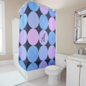 Blauw Paarse & Roze Cirkels Monogram Douchegordijn (In situ)