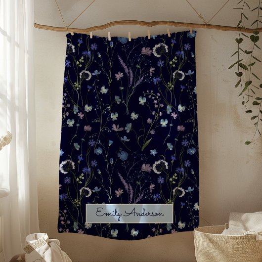 Blauw Paarse Wildflower Bloempatroon Fleece Deken