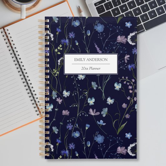 Blauw Paarse  Wildflower Floral Pattern 2026 Planner
