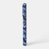 Blauw Parisian Blue Toile stof met patroon iPhone 16 Hoesje (Linkerkant)