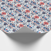 Blauw & Rood Scandinavisch Folk Ornament Cadeaupapier (Hoek)