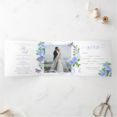 Blauw Roos lint monogram foto bruiloft uitnodiging (Binnen)